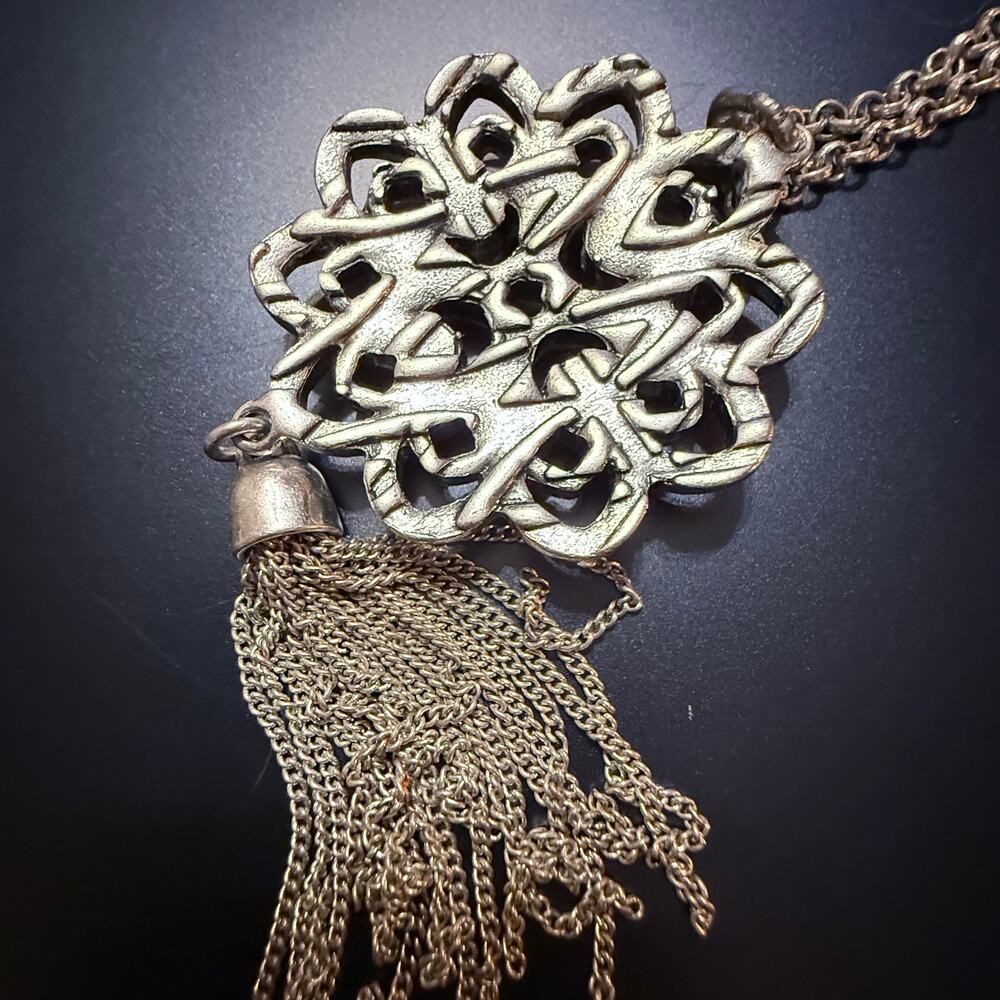 🎊HP!🎊 Lucky Brand Silver-Plated Floral Tassel Long Pendant Necklace - Picture 5 of 9